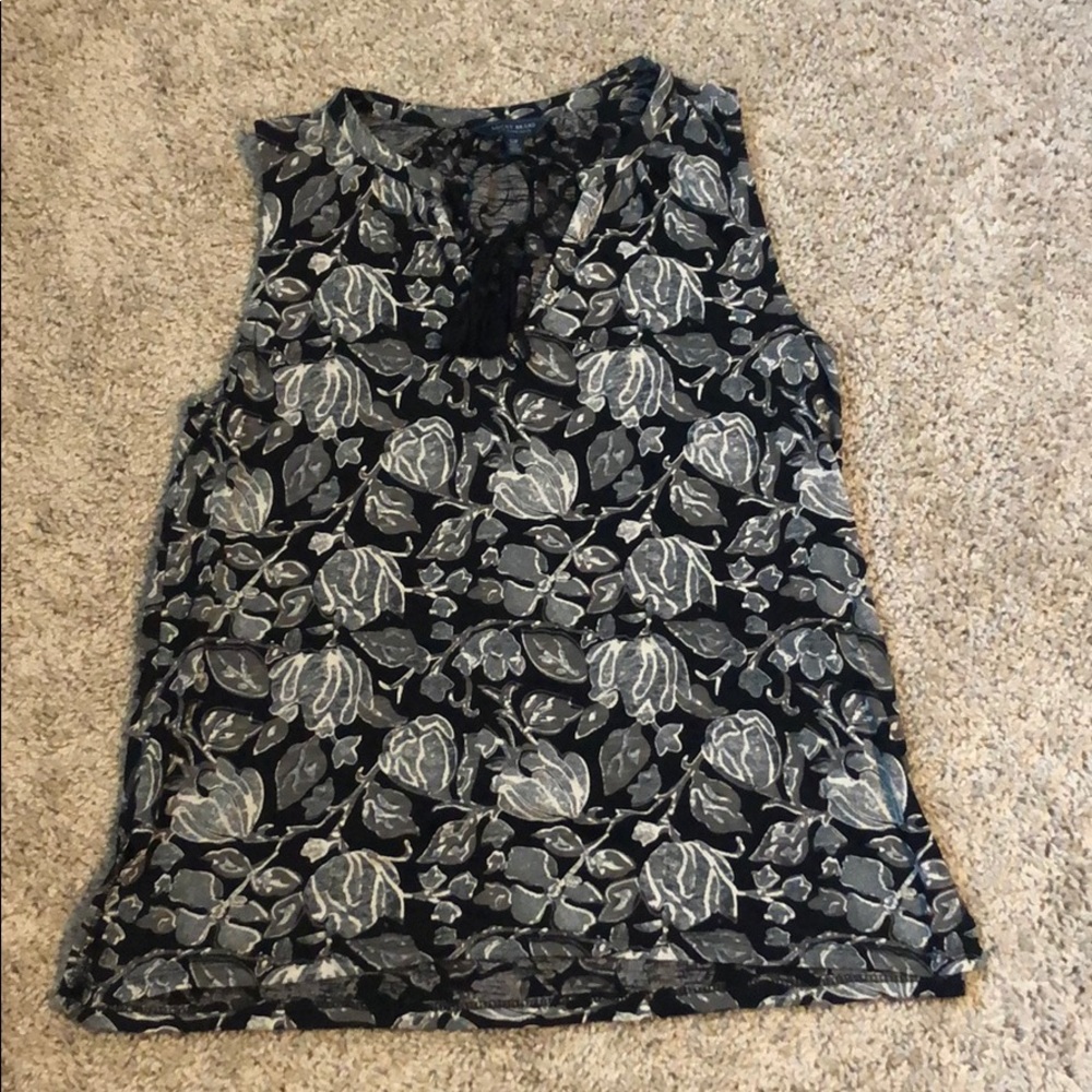 💰 3/$25 Small lucky brand tank top
